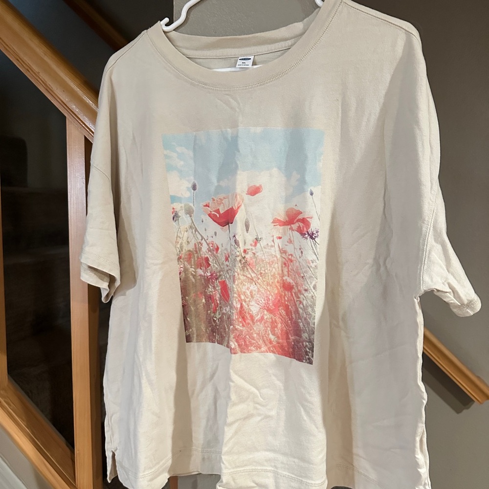 Old Navy Beige Floral Graphic Tee